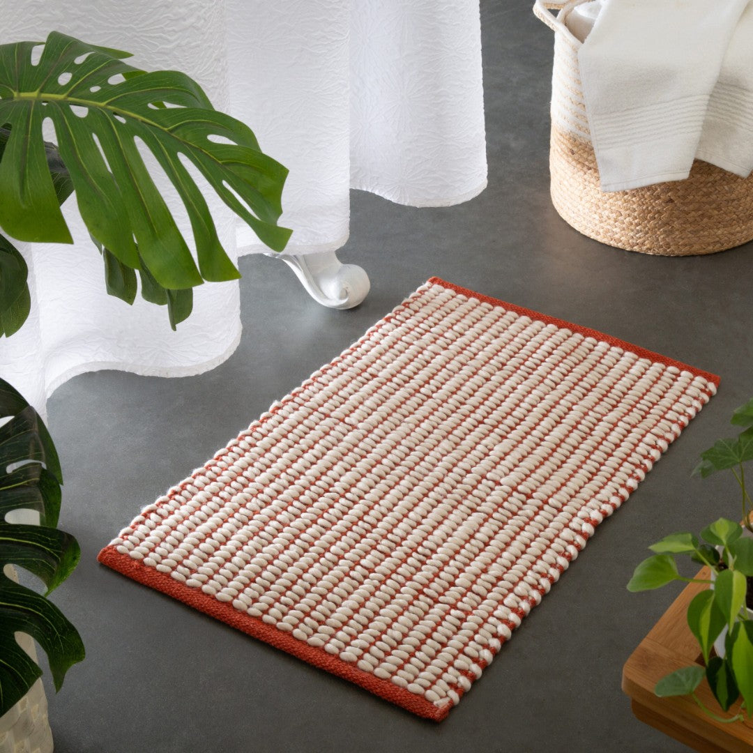 Moda At Home Sedona Bath Mat Red