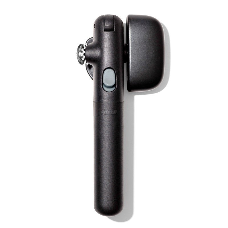 OXO Good Grips Lock & Go Can Opener - iQ living