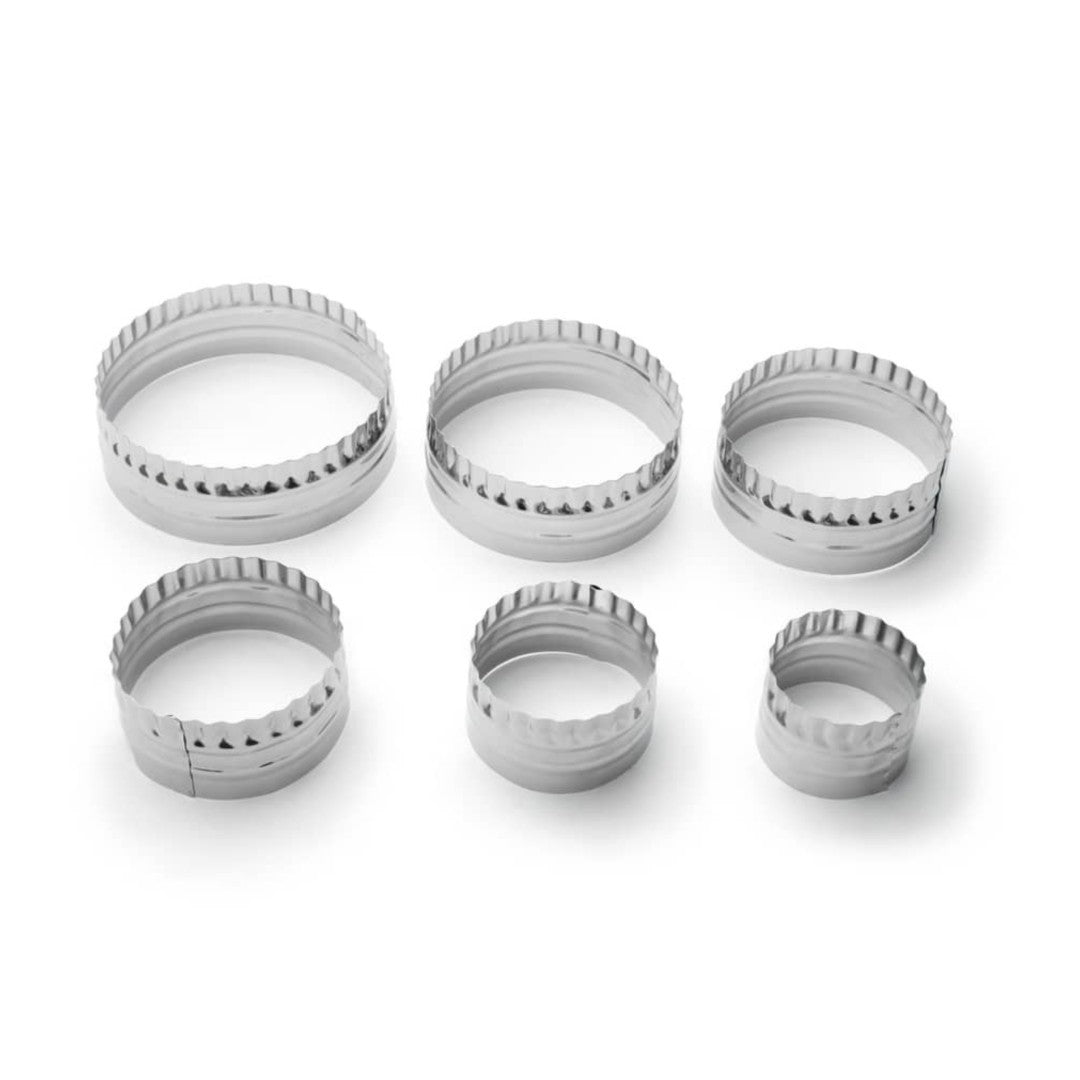 Fox Run Plain & Crinkled Cookie Cutter Set Of 6 - iQ living