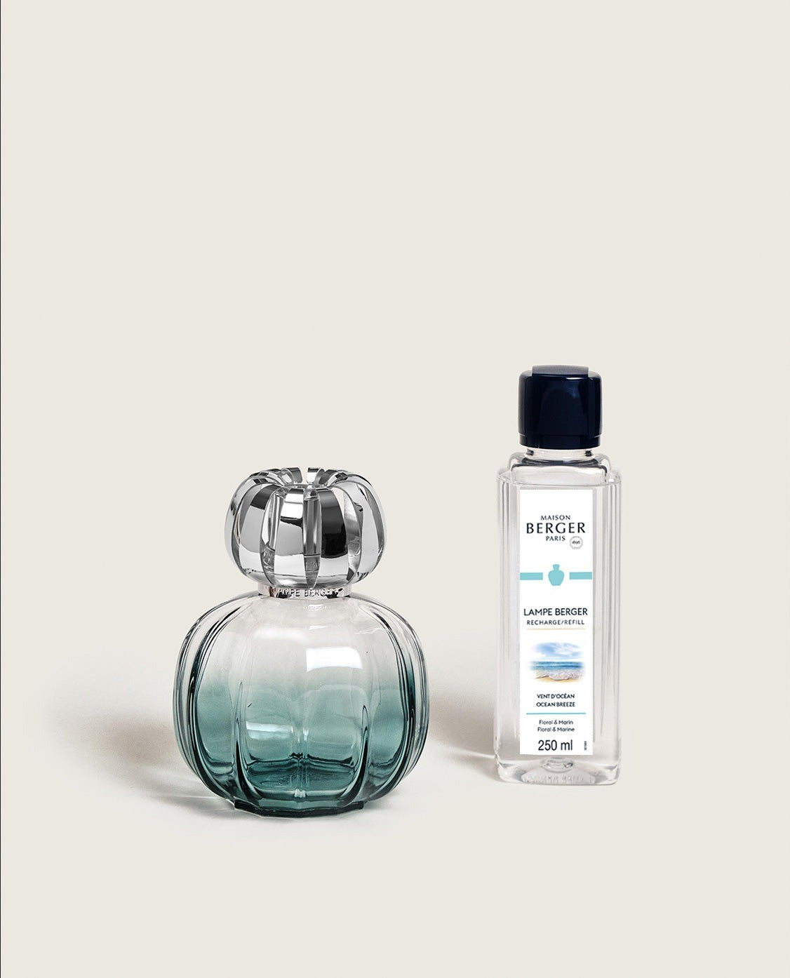 Maison Berger Corali Peacock Green Lamp Gift Set - iQ living