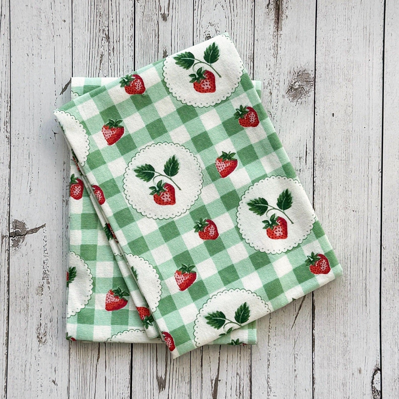 Mahogany Tea Towel Set Of 2 Strawberry Gingham