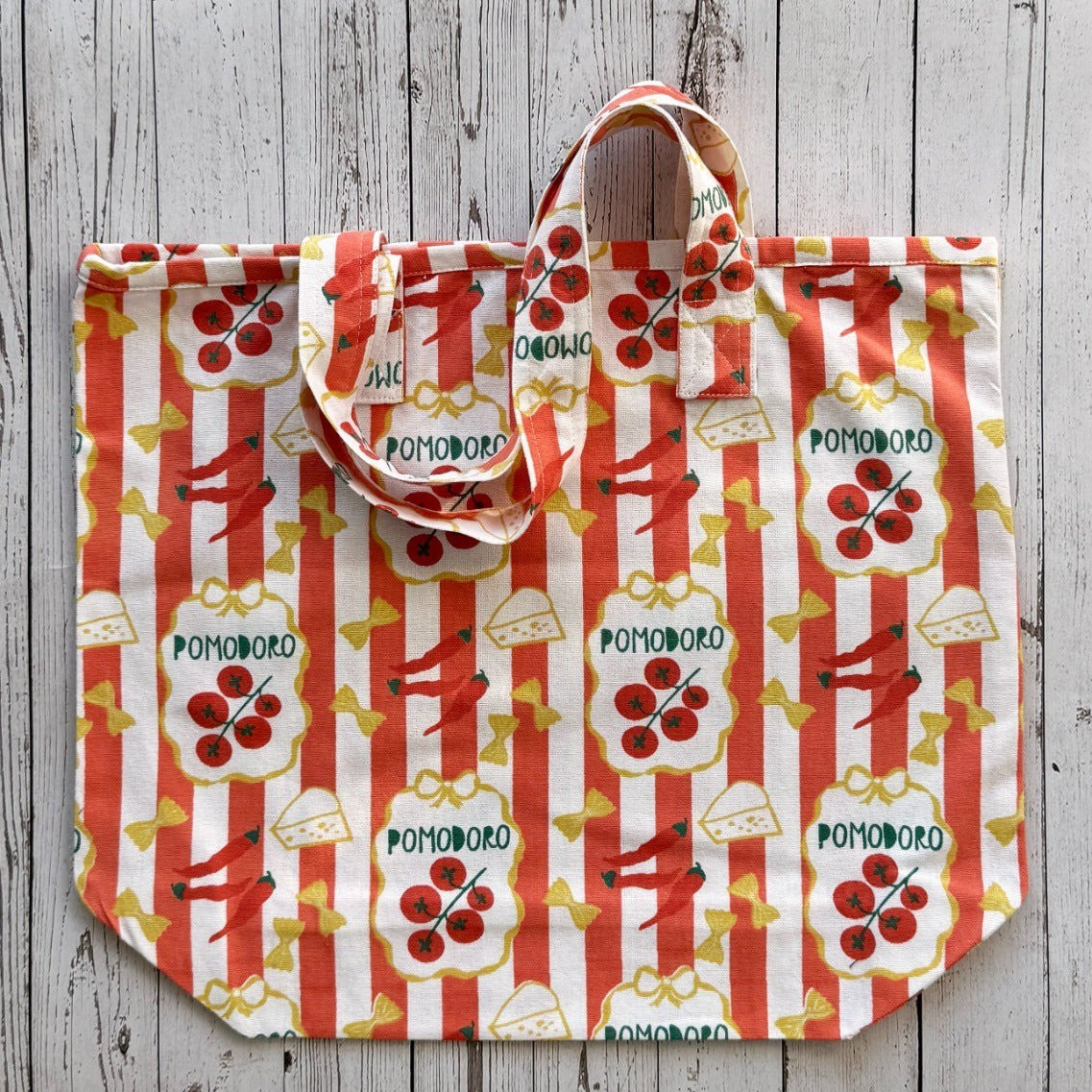 Mahogany Tote Bag Pasta Pomodoro