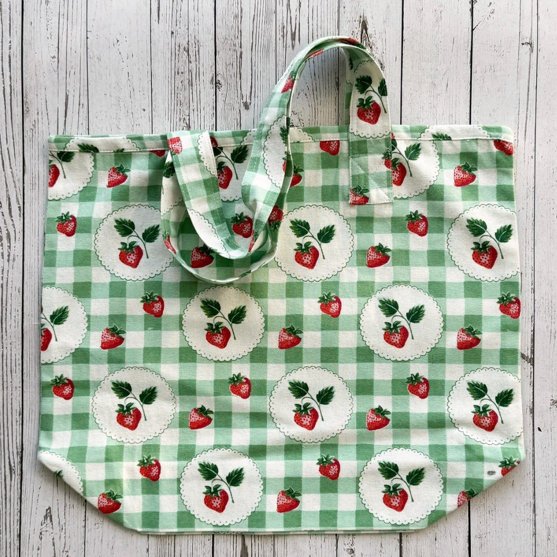 Mahogany Tote Bag Strawberry Gingham