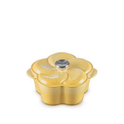 Le Creuset Enameled Cast Iron Petal Cocotte Camomille 2L