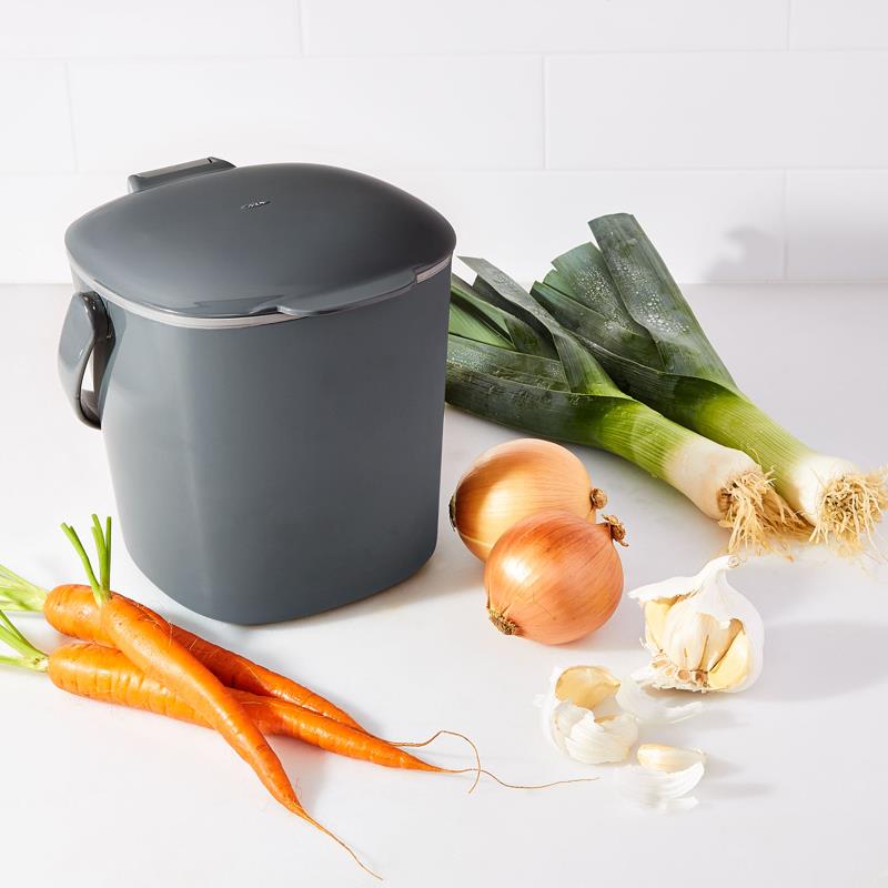 OXO Good Grips Compost Bin 2.8 L