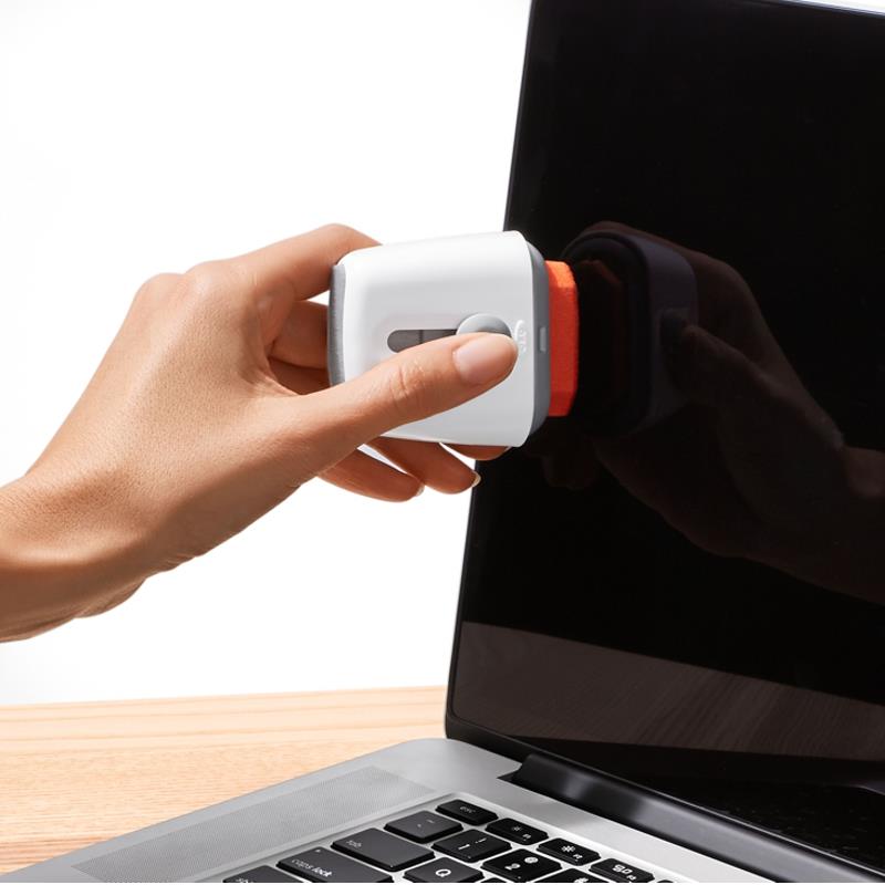 OXO Good Grips Laptop Cleaning Brush - iQ living