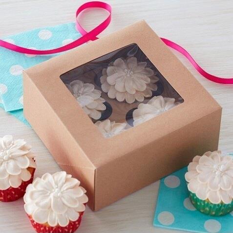 Wilton 4 Cavity Cupcake Treat Box